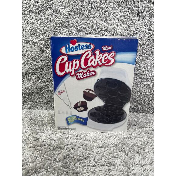 Hostess Mini Cupcakes Maker With Pastry Bag And Recipe Booklet - Picture 1 of 9